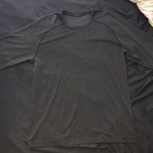Lulu lemon - long sleeve short black MEDIUM